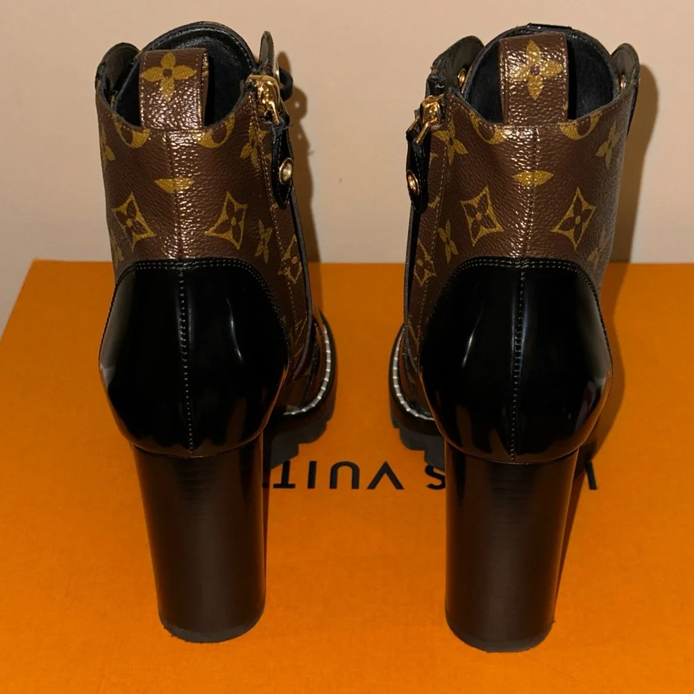 **SOLD** Authentic Louis Vuitton Star Trail Ankle boot Size 38 - Picture 4 of 13